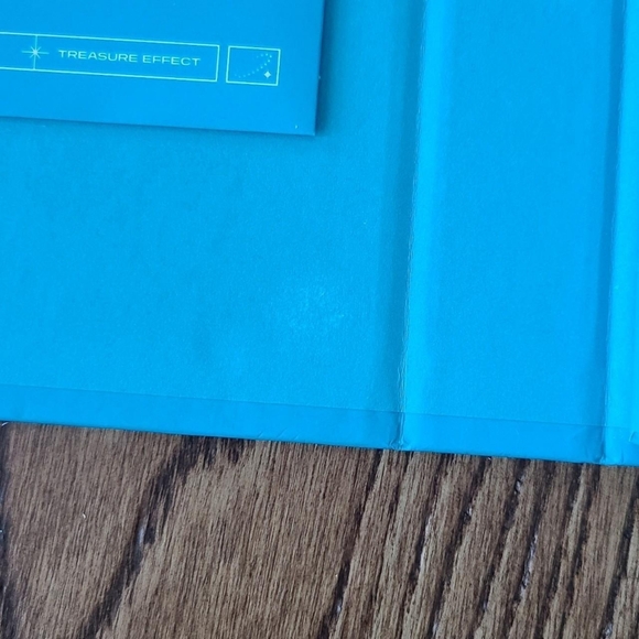 Treasure The First Step: Treasure Effect album - Picture 2 of 2